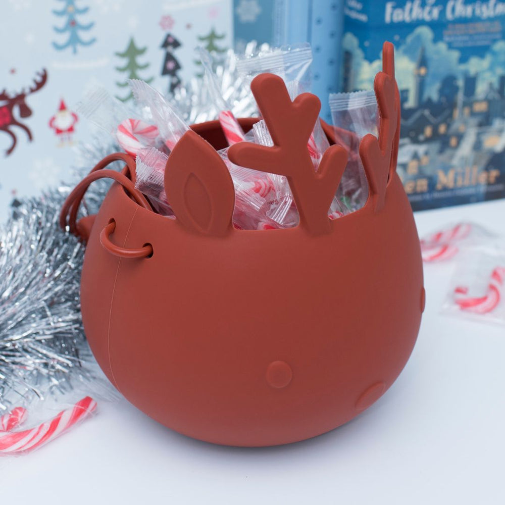 Christmas Reindeer Basket